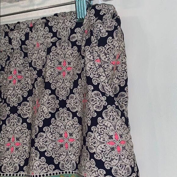 Ooberswank pink & black patterned  shorts - Picture 2 of 5